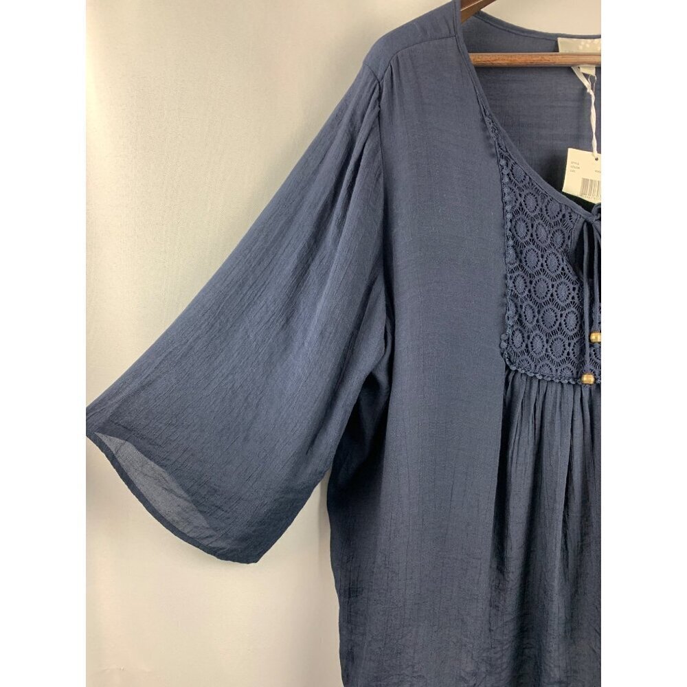 Women’s Carolyn Taylor Blue 3/4 Bell Sleeve Notch Neck with Lace Yoke Size 2X - Picture 4 of 12